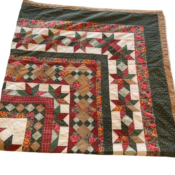Handmade Patchwork Star Quilt Floral Plaid Country Farmhouse Green Red Tan 79x85 - Picture 2 of 8